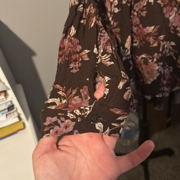 Versona long sleeve Small drop tail shirt A - Picture 3 of 8